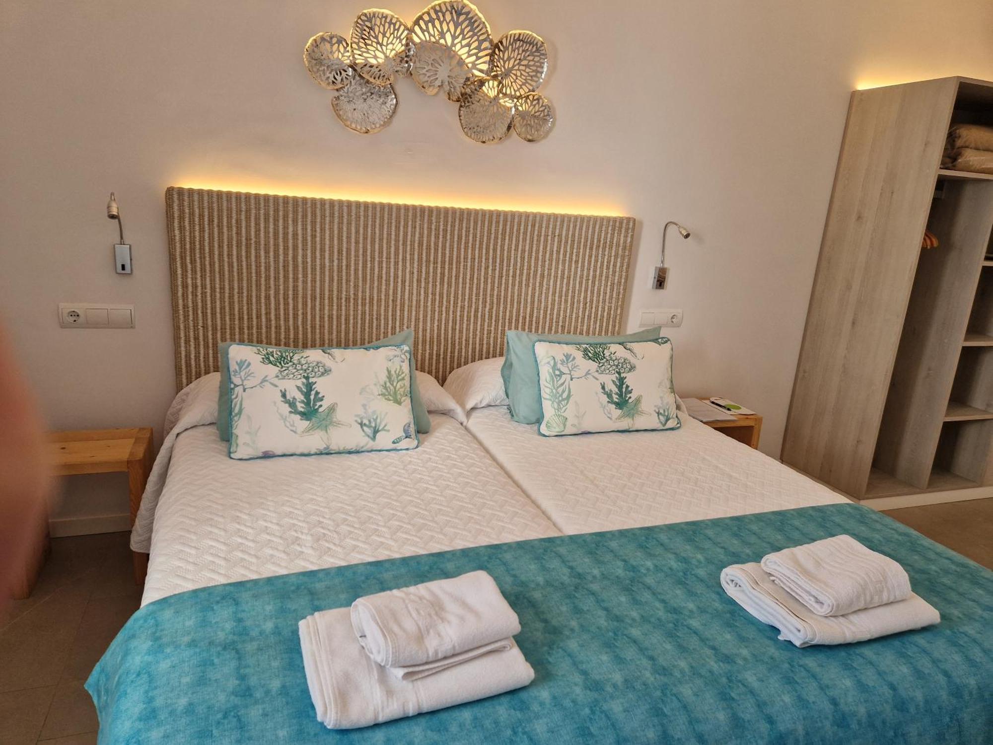 Apartamentos Costamar II إس بويولس المظهر الخارجي الصورة